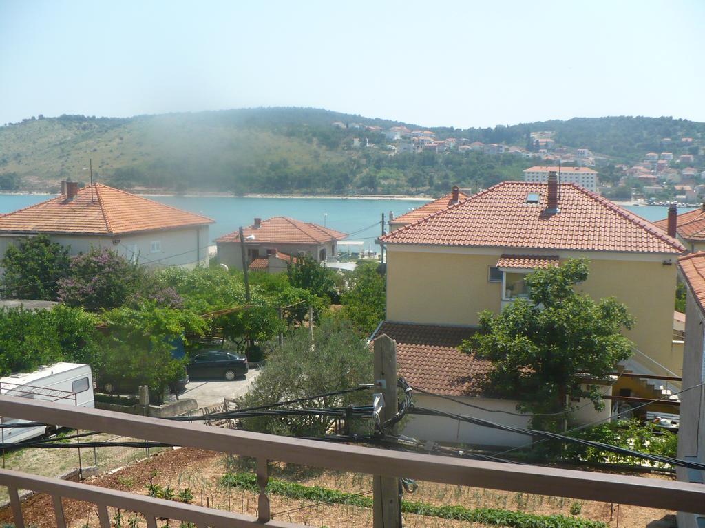 Apartments Majic Trogir Luaran gambar